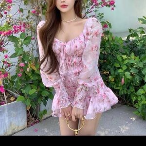 Korean brand flower dress size XS brand new